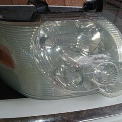 Front Headlight Passenger Side 