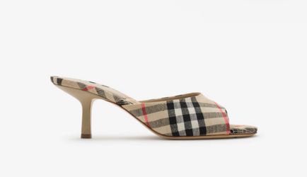 Burberry shoes