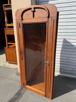 MCM Corner Shelf Walnut
