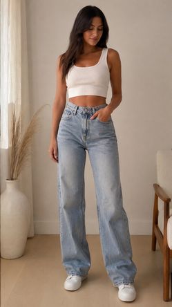 Levi’s Women’s High Rise Wide Leg Jeans Size 25 Light Wash Denim Pants