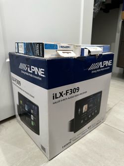 Car display Alpine iLX-F309 HALO9 9” Touchscreen Radio
