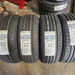 215 / 55 R 17 NEW TIRES KUMHO 