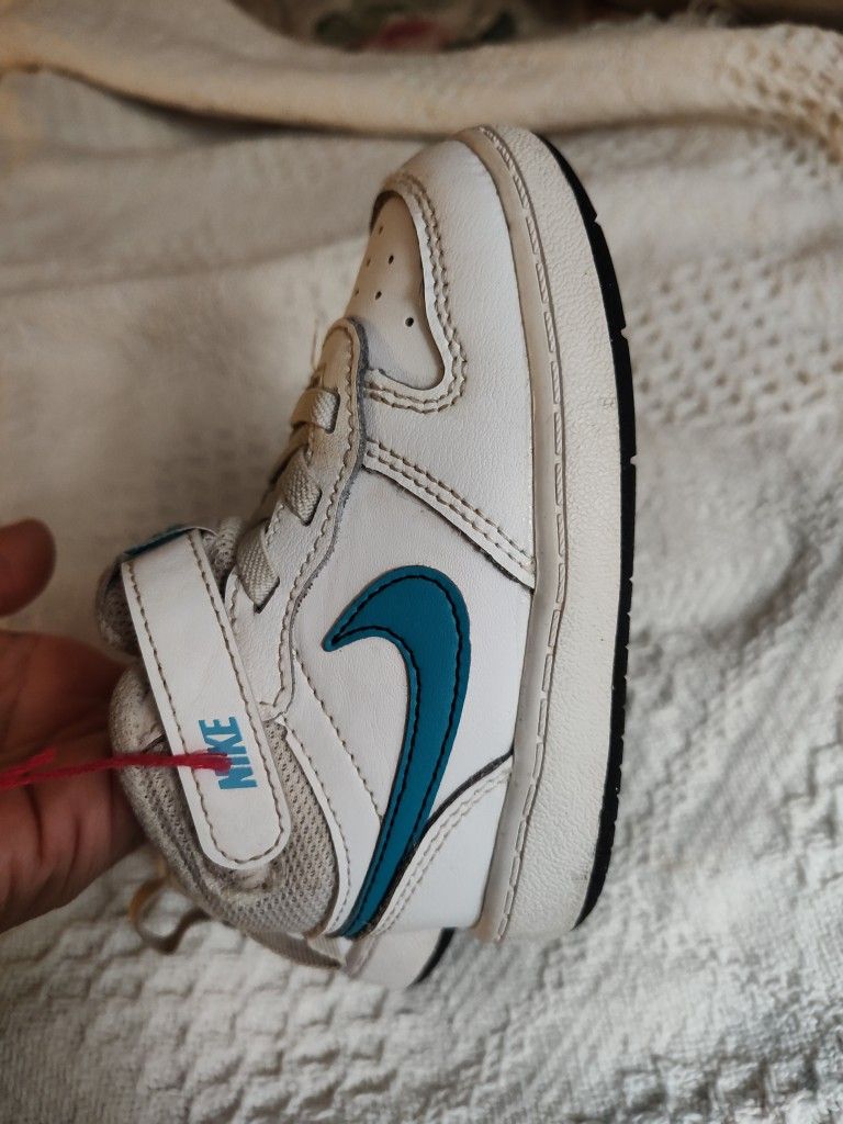 Baby Nike's