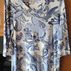 Chico's V- Neck 3/4 Sleeve Tunic Top