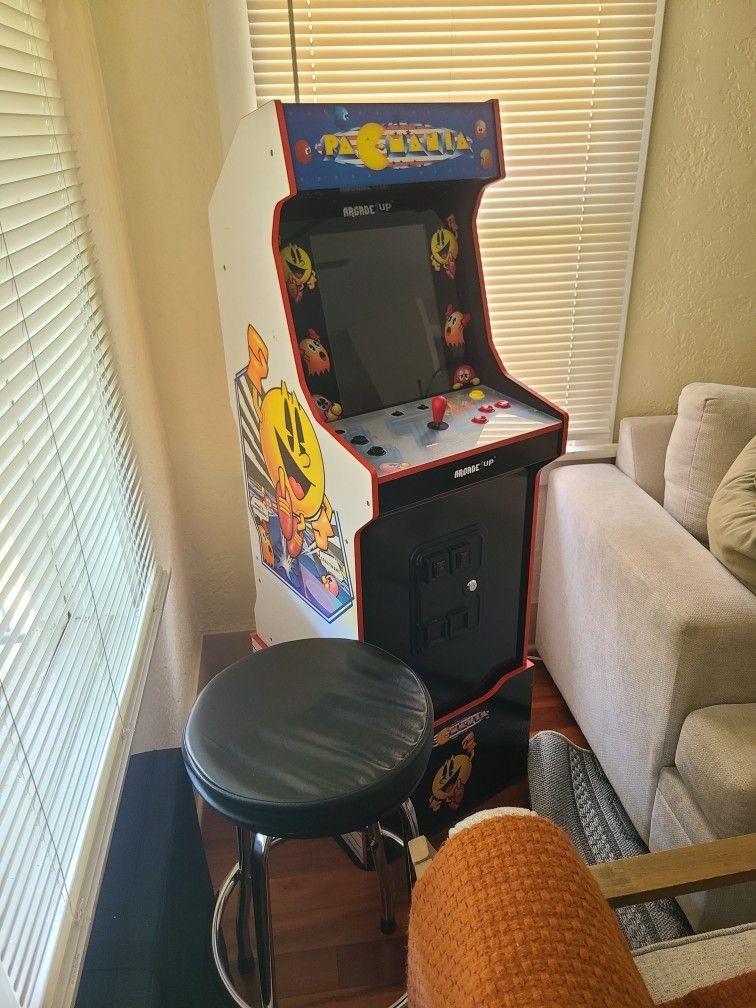 PAC-MANIA ARCADE MACHINE ($350)
