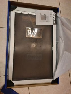 Pet door  Xl new $65.00