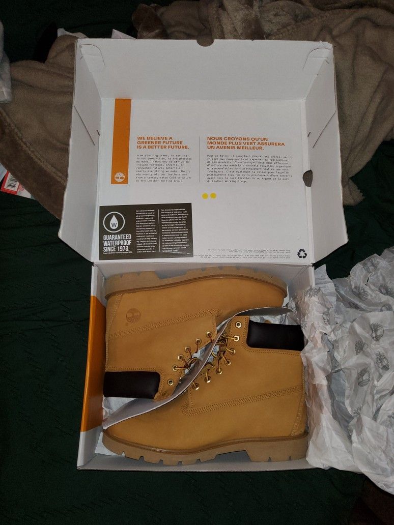 Men work boots