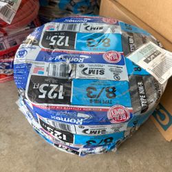 Southwire 125ft 8/3 Stranded Romex SIMpull CU NM-B w/g wire