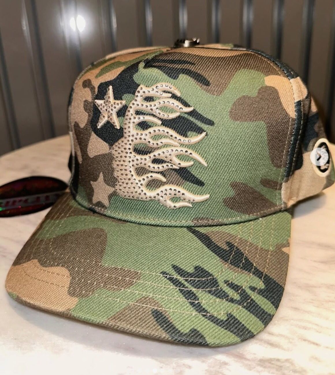 Hellstar Hat Cap Baseball Trucker Chrome Rhinestone Camo Fitted Hearts Top Supreme Quality 