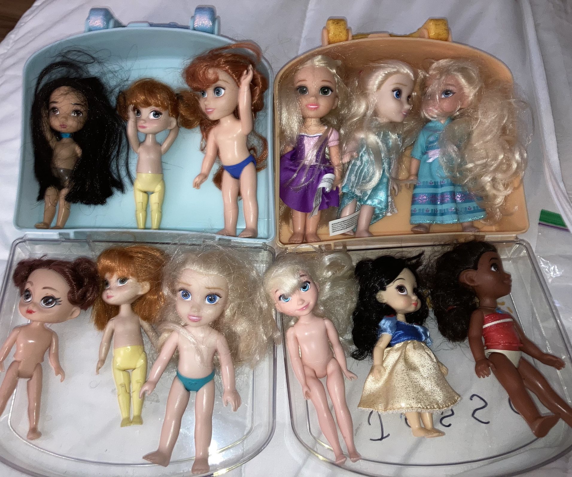 Disney Princess 12 Animators’ Collection Toddler Dolls & 2 cases Pocahontas Frozen Rapunzel Snow White