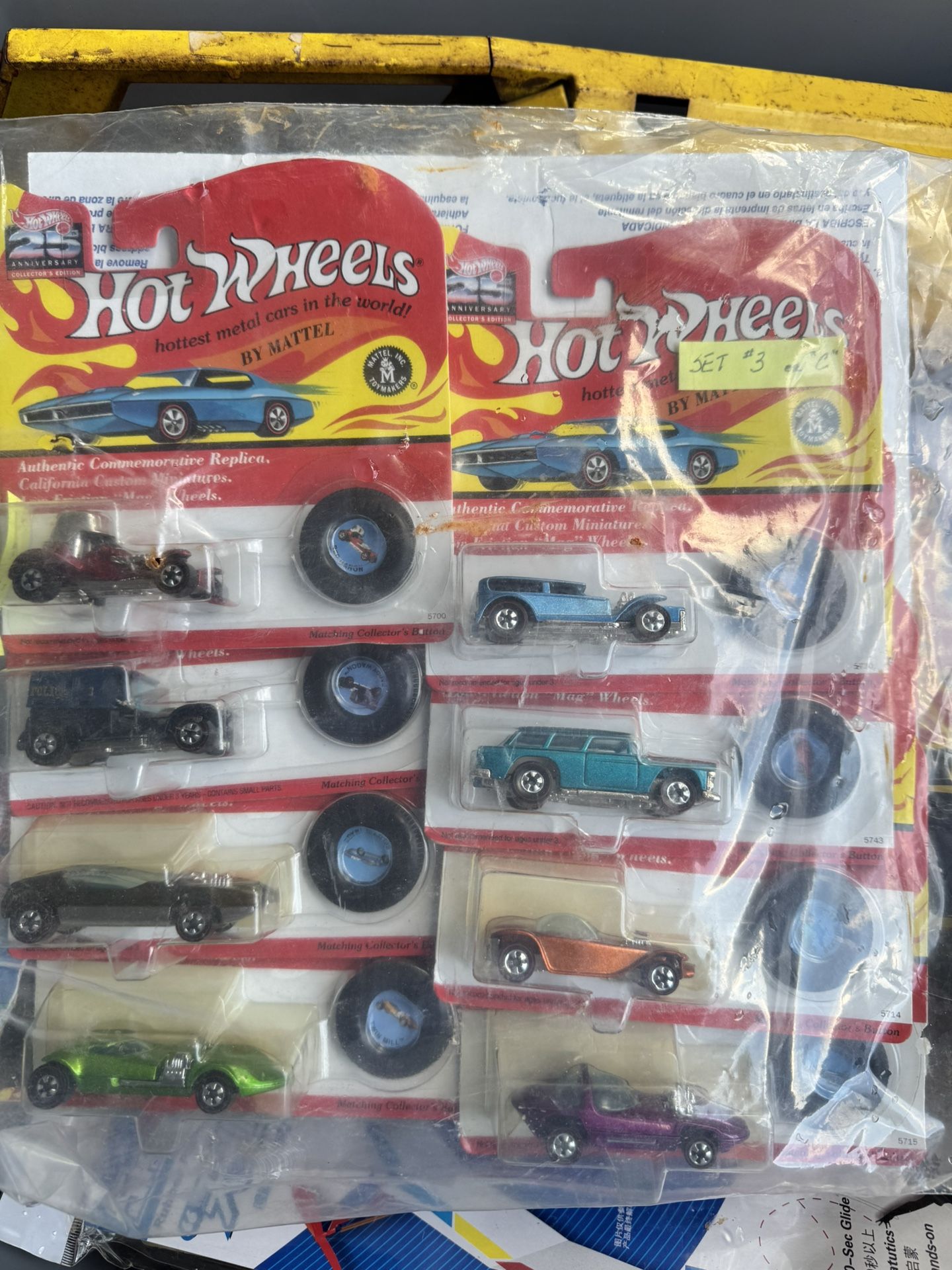 Hotwheels Redline Collectors Series Lot 25th Anniversary Edition 