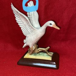 8 Inch x 5 Inch Painted Alabaster Duck Statue Imported From Greece (Slightly Broken Wing) (Read Description) 