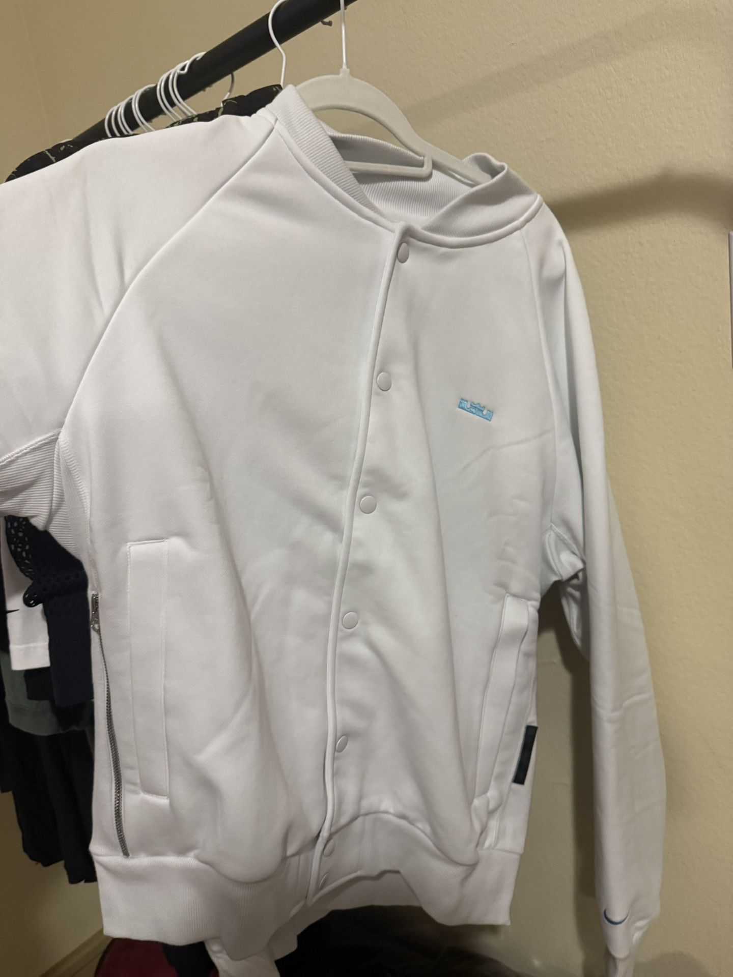 LeBron Jacket! Get Ready For Fall! Size M (Medium) *BRAND NEW*