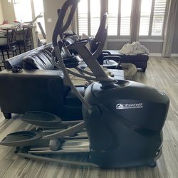 Octane Fitness Q37i Elliptical