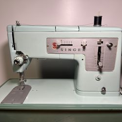 Vintage Singer 338 Sewing Machine Made in Great Britain 