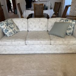 Sofá Bed Couch