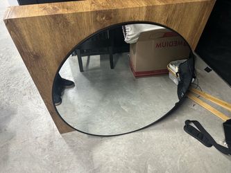 Round Mirror