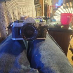 Canon Ae-1 Camera 