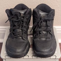 Dr. Scholl's Work, Slip Resistant Boots For Men. Size 9 W