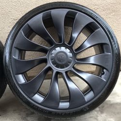 Tesla Model Y 21 inch Uberturbine Wheels 