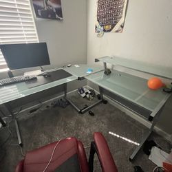 L Shaped Desk 
