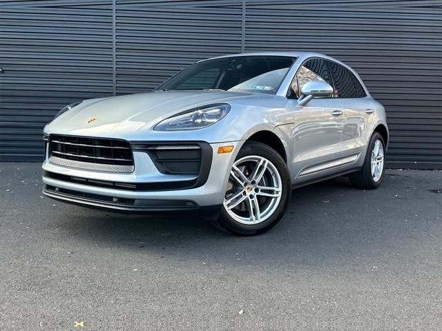 2022 Porsche Macan