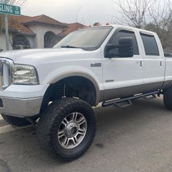 2005 Ford F-350 6.0 DIESEL