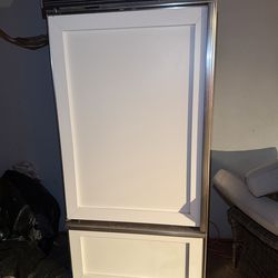 Sub-Zero Built-In Refrigerator / Freezer – Model 650/F-3