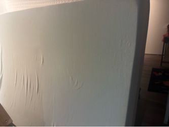 Queen foam mattress