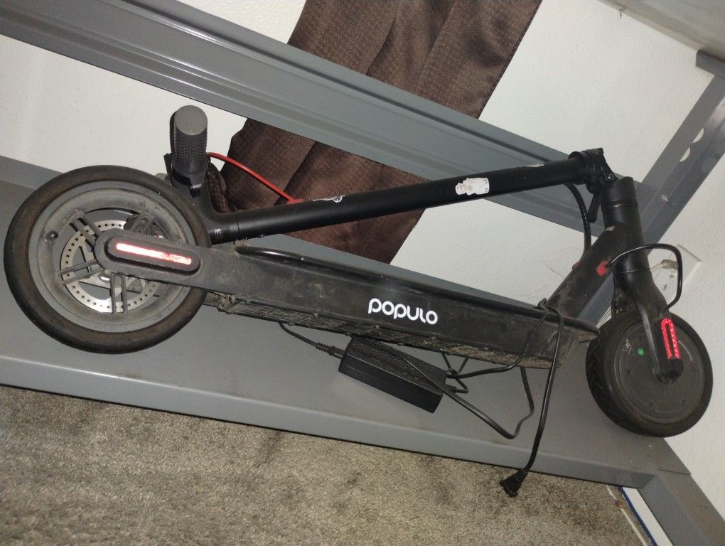 Polulo Scooter