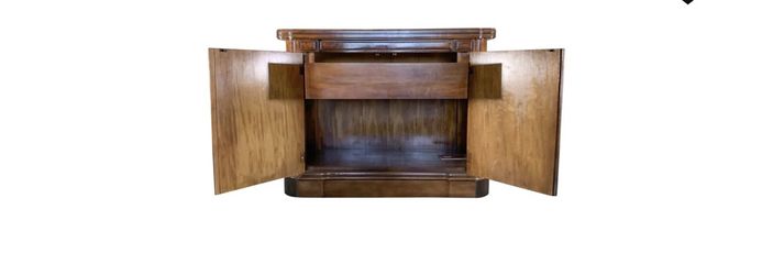 Thomasville Vintage Drop-Leaf Buffet / Server – Solid Wood, Elegant Storage
