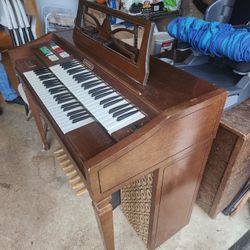 Electric Organ