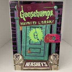 Goosebumps Haunted Library With 3 Mini Books 