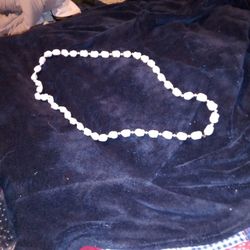 Custom Jewelry, White Beach With White Stone Plastic,=16 In Long=