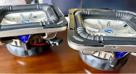 Kicker Solo-Baric L7 8” Subs (Pair) - DVC 4-Ohm - 1800W Peak