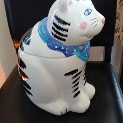 Vintage Ceramic Cookie Jar