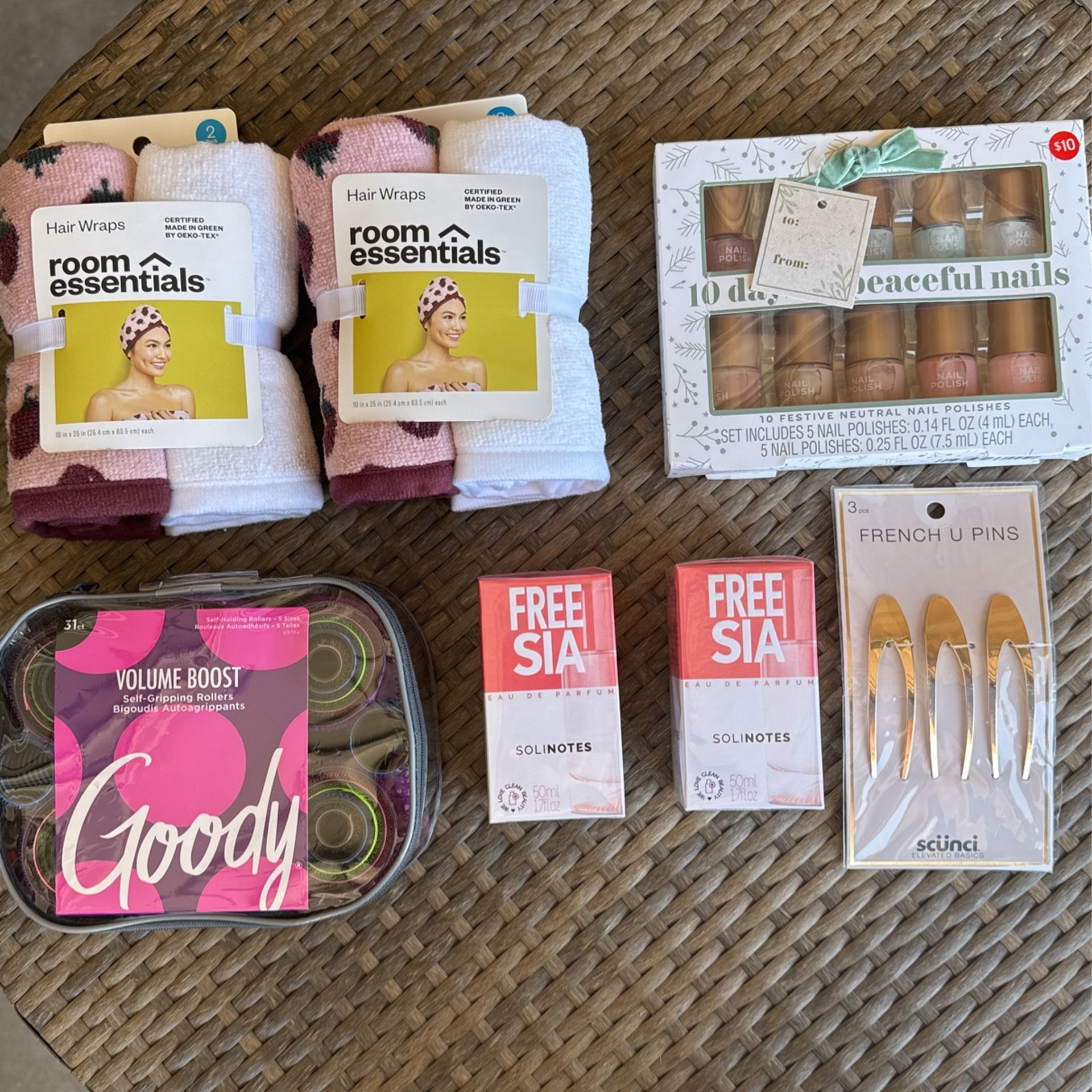 Beauty Stuff (NEW!) $25