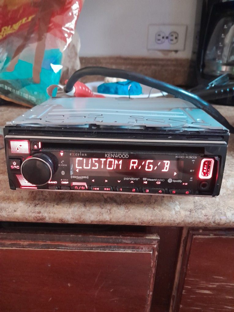 Bluetooth Kenwood 60$