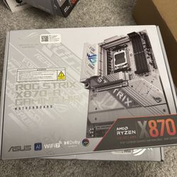 ASUS ROG Strix X870-A Gaming WiFi AMD AM5 X870 ATX PC Motherboard