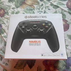 Steel series Nimbus wireless controller for Apple products