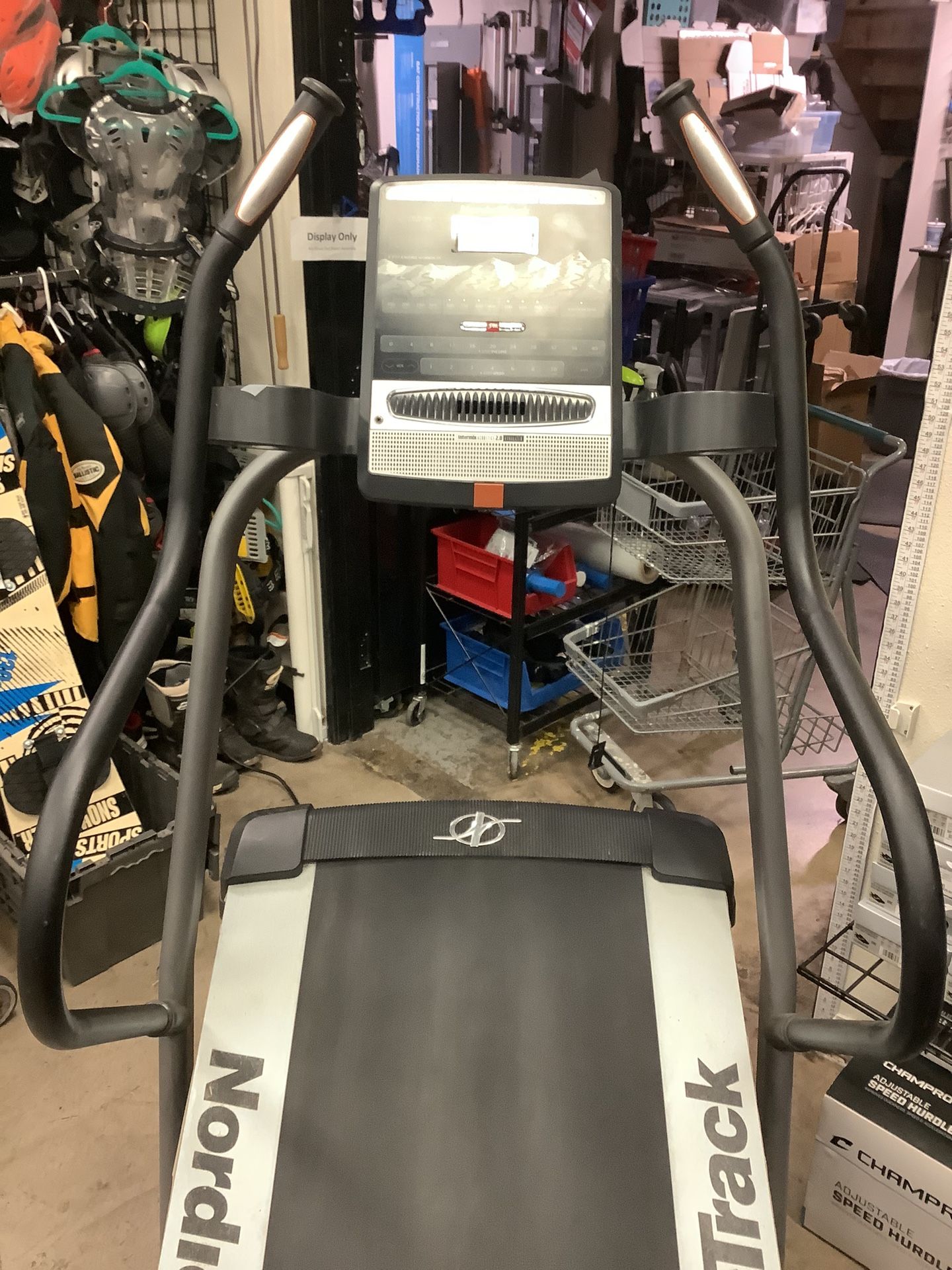 NordicTrack Incline Trainer X3 Interactive (Delivery Is Available) for