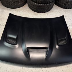 Dodge Challenger Hood
