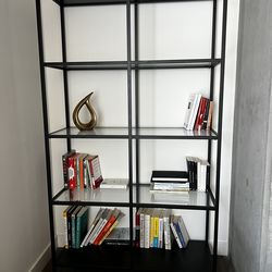 Metal/glass bookshelf/shelf