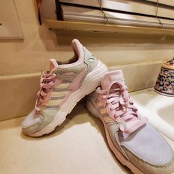 7.5 Women's Shoes