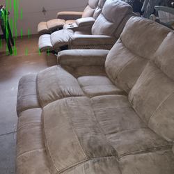 Jerome’s Recliners Big Couch And Love Seat 