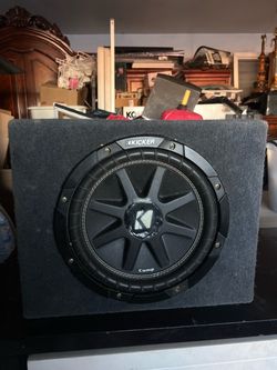 10in Kicker Comp Subwoofer in Enclosure Box