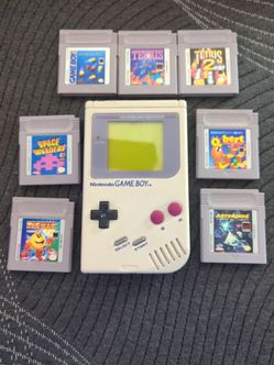 Nintendo Game Boy Bundle + 10 Games | Metroid II, Donkey Kong, Mario, Tetris & More! Tested