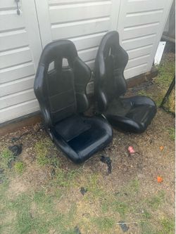 Racing seat