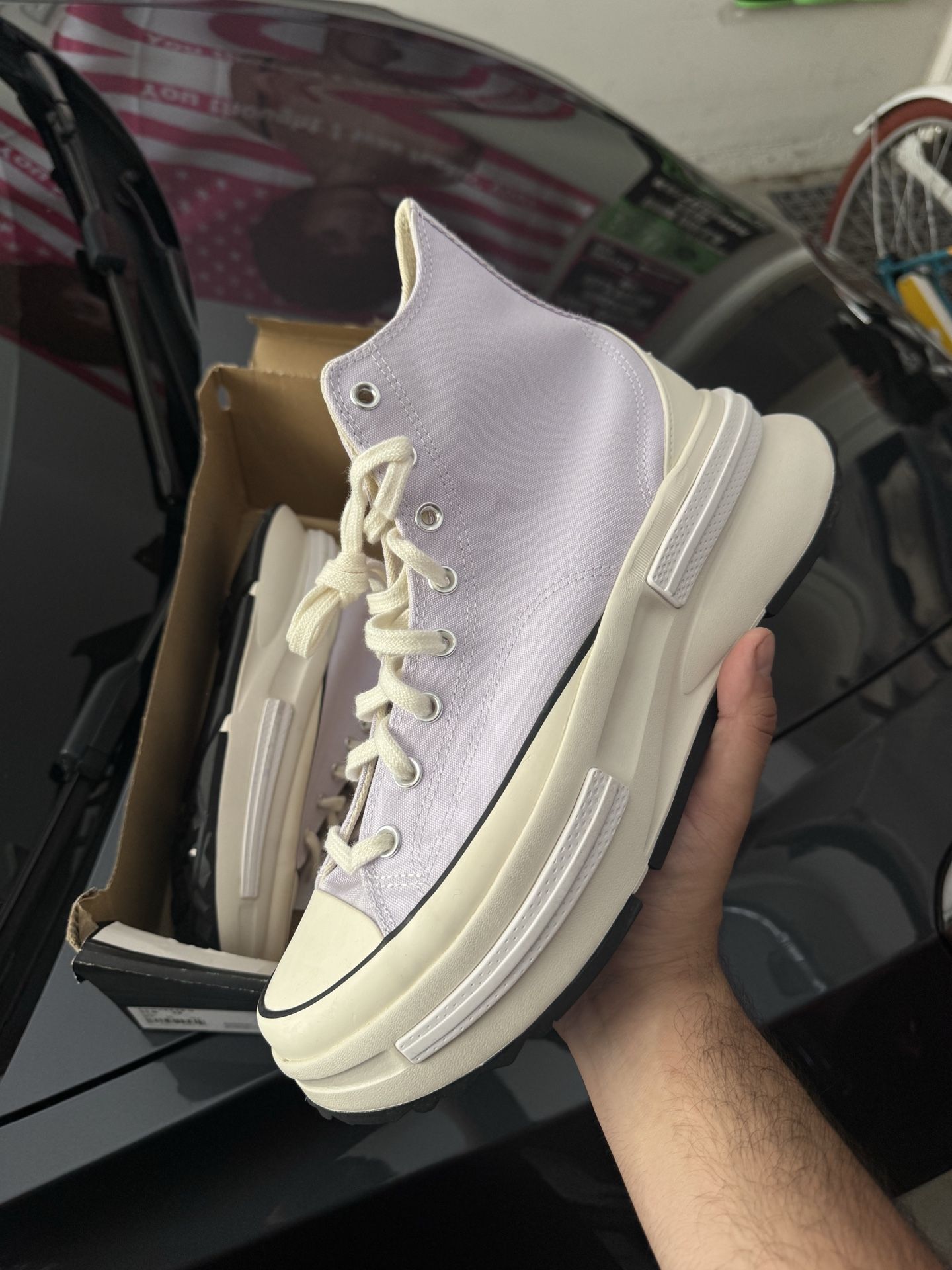 Men’s brand new Converse size 11.5