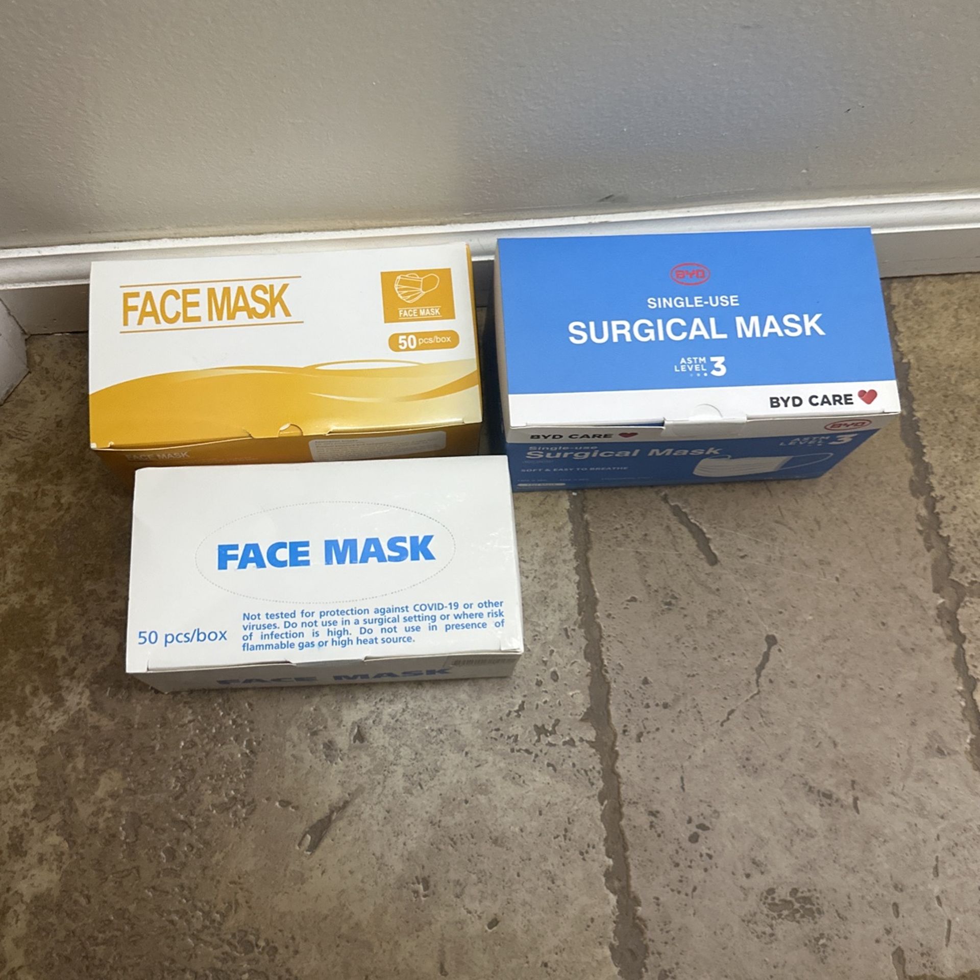 Face Mask (3 Boxes) Band New